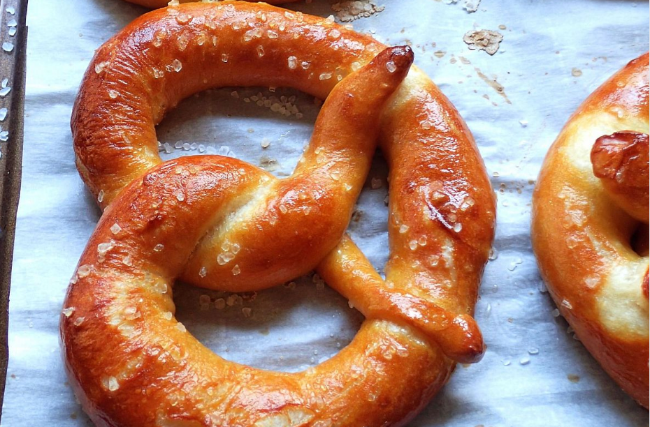Soft Sourdough Pretzels – FreshBox Organic Delivery